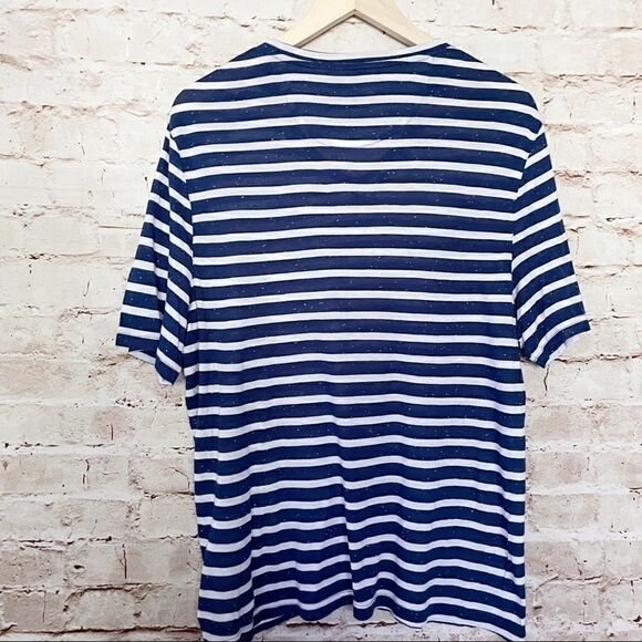 Michael Kors men’s V neck t shirt - Picture 5 of 5